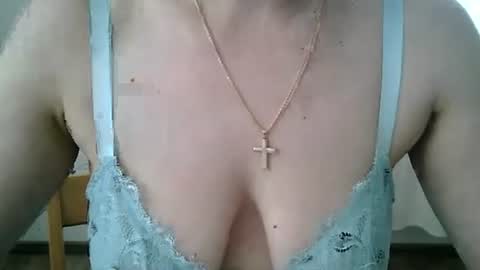 Snapshot of lissa_olsson chatting on 01/26/25, 12:11 Lissa online show from 01/26/25, 12:11