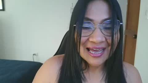 Snapshot of lissafeethot chatting on 07/05/26, 07:43 Lissafeethot online show from 07/05/26, 07:43