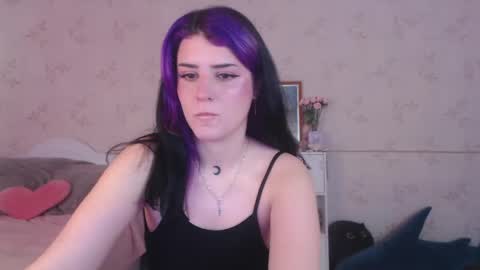 Snapshot of lissalucy chatting on 05/05/26, 06:32 Alice Dont forget to thumbs up its very important online show from 05/05/26, 06:32