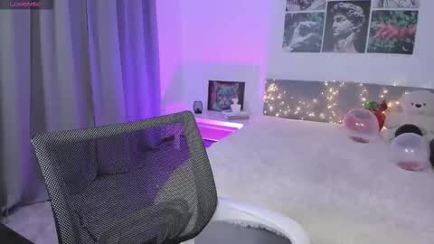 lissameoww online show from 10/30/25, 01:51