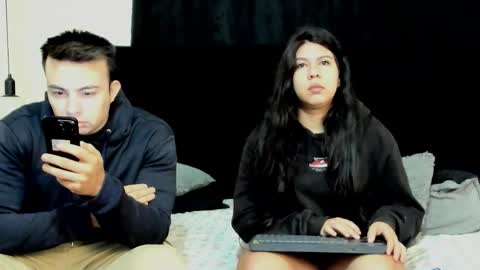 Natalia and alejandro online show from 09/12/25, 10:48
