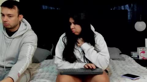 Natalia and alejandro online show from 10/30/25, 11:11