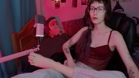 Snapshot of lissaros chatting on 03/23/26, 04:22 lissaros online show from 03/23/26, 04:22