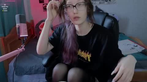 Snapshot of lissaros chatting on 03/28/26, 10:15 lissaros online show from 03/28/26, 10:15