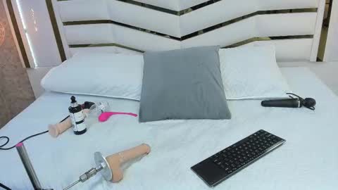 Snapshot of lisse_palmerr chatting on 03/01/25, 01:22 lisse_palmerr online show from 03/01/25, 01:22