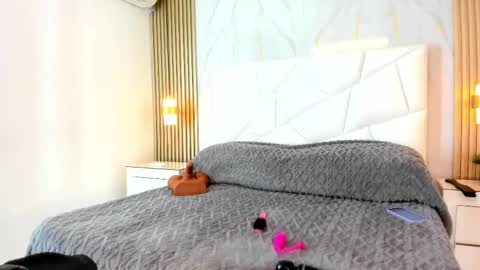 Snapshot of lissetlong69 chatting on 02/12/25, 05:37 Lisseth Long online show from 02/12/25, 05:37