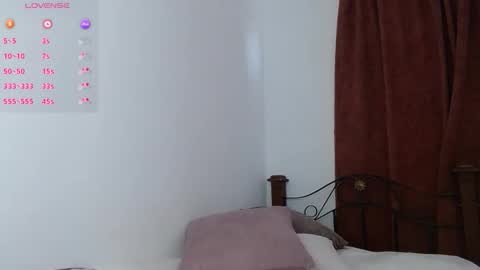 Snapshot of lissy_linda chatting on 02/12/26, 09:54 Liseth online show from 02/12/26, 09:54