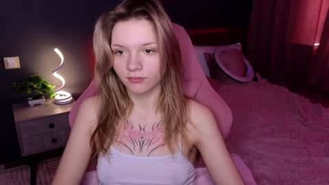 Lena online show from 02/07/25, 04:16