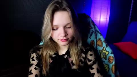 Lena online show from 02/23/25, 11:11