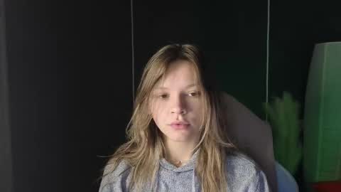 Lena online show from 09/15/25, 01:49