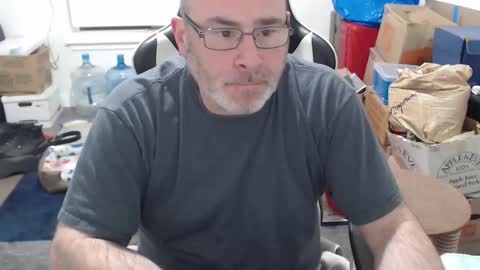 Snapshot of litemike7 chatting on 12/01/25, 02:49 litemike7 online show from 12/01/25, 02:49
