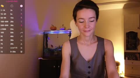 Alisa online show from 10/08/25, 08:17