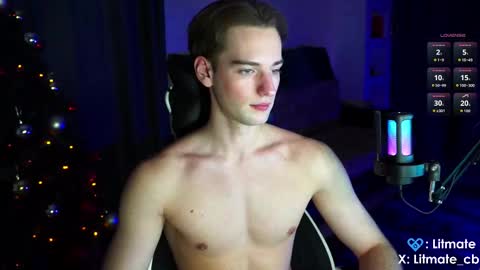 Snapshot of litmate chatting on 01/08/26, 02:14 ask me online show from 01/08/26, 02:14