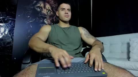 Snapshot of litoxxx_cass chatting on 04/28/26, 11:32 litoxxx_cass online show from 04/28/26, 11:32