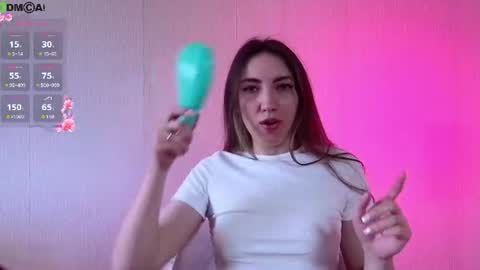 Snapshot of little___angell chatting on 06/08/26, 02:39 Tina online show from 06/08/26, 02:39