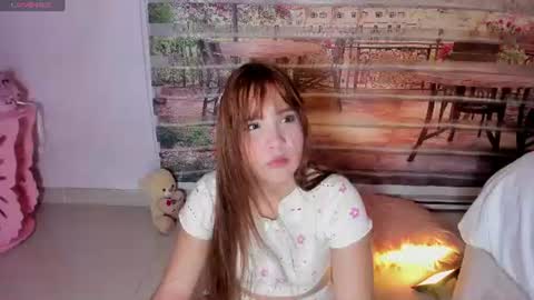 Snapshot of little__doll18 chatting on 07/11/26, 09:56 little__doll18 online show from 07/11/26, 09:56