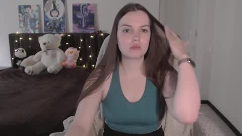 little__flowers online show from 10/05/25, 06:56