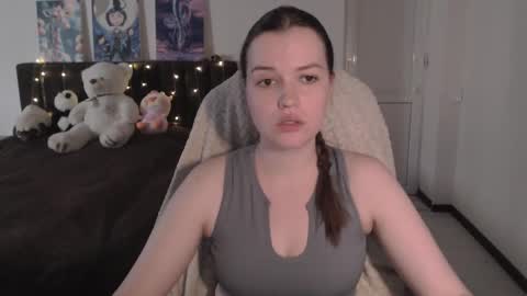 little__flowers online show from 10/13/25, 08:14