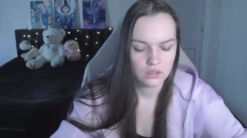 little__flowers online show from 02/12/26, 09:48