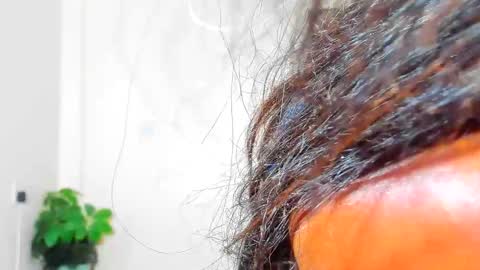 Snapshot of little_africa chatting on 02/09/25, 12:30 little_africa online show from 02/09/25, 12:30