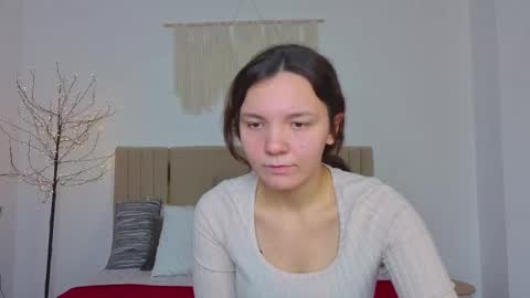 Snapshot of little_alexa18 chatting on 11/04/25, 08:46 Alexa online show from 11/04/25, 08:46