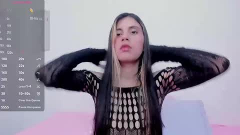 Snapshot of little_angelhot chatting on 12/26/24, 07:45 angelica online show from 12/26/24, 07:45