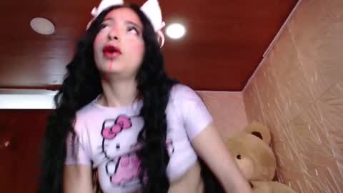 TU ANGELITO online show from 12/19/24, 07:18