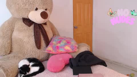 TU ANGELITO online show from 02/04/26, 09:53