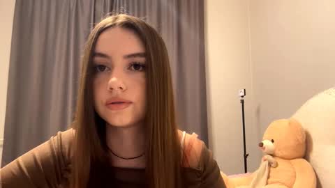 Catherine online show from 11/26/25, 01:12