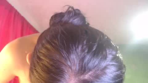 Snapshot of little_aphrodite2 chatting on 12/16/25, 09:31 Aliciaparaisss online show from 12/16/25, 09:31