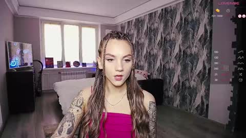 Birdy online show from 03/12/25, 09:55