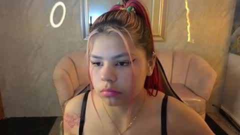 Snapshot of little_cherry_b chatting on 11/12/25, 07:57 Cherri online show from 11/12/25, 07:57