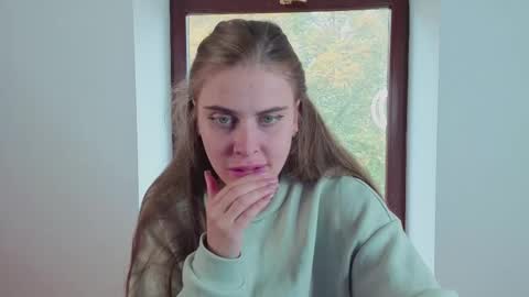 Margo online show from 10/17/25, 07:55