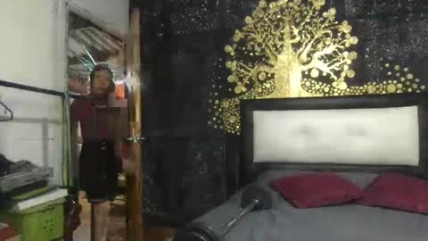 Snapshot of little_devil_diablita90 chatting on 05/29/26, 02:42 Diablita online show from 05/29/26, 02:42