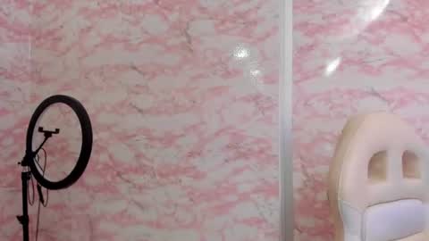 Snapshot of little_doll_4u chatting on 06/30/26, 10:16 ANNI online show from 06/30/26, 10:16