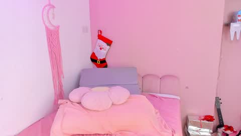 Little Effy online show from 12/26/24, 12:36