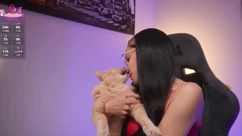 Snapshot of little_eli chatting on 11/09/25, 07:12 Help me reach 100 likes online show from 11/09/25, 07:12