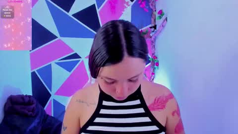 Snapshot of little_emma0 chatting on 03/17/26, 06:22 Carol online show from 03/17/26, 06:22