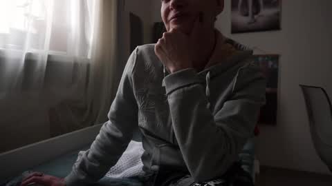 little_heart_andreea online show from 02/18/25, 12:49