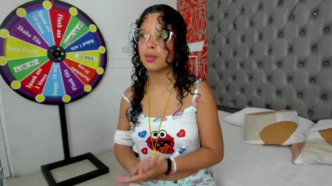 little_lilith_apple online show from 01/22/25, 06:41