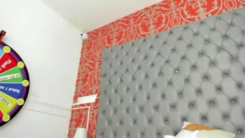 little_lilith_apple online show from 02/03/25, 01:09