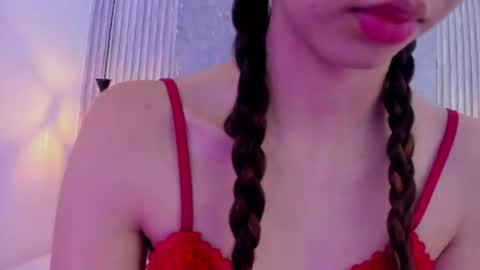 Snapshot of little_melody1 chatting on 07/02/26, 02:45 little_melody1 online show from 07/02/26, 02:45