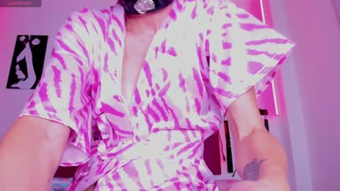 Little Nauughty2 online show from 12/11/24, 05:37