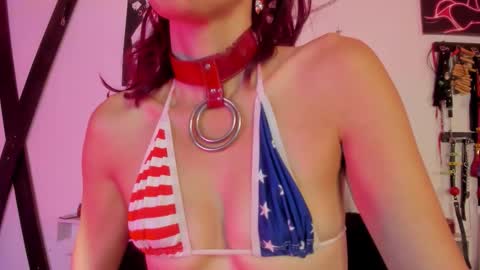 Little Nauughty2 online show from 11/05/25, 02:06