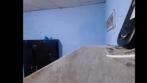 little_onixxx online show from 09/30/25, 07:08