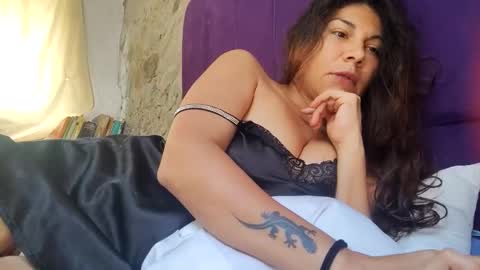 Maya online show from 10/22/25, 02:39