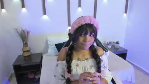 S U M I online show from 04/26/26, 02:20