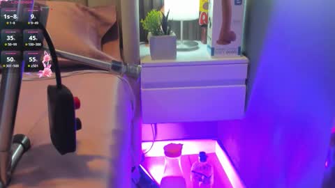 Snapshot of little_valentinaa chatting on 02/27/26, 12:16 little_valentinaa online show from 02/27/26, 12:16