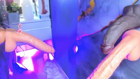 Snapshot of little_valentinaa chatting on 03/18/26, 03:15 little_valentinaa online show from 03/18/26, 03:15