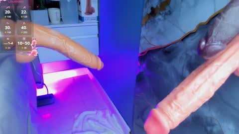 Snapshot of little_valentinaa chatting on 03/27/26, 11:26 little_valentinaa online show from 03/27/26, 11:26